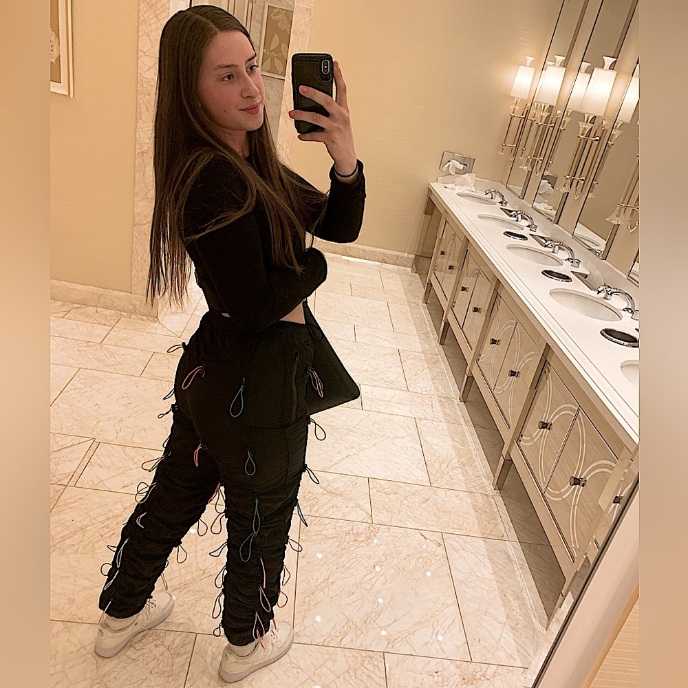 Meet your Posher, Sage